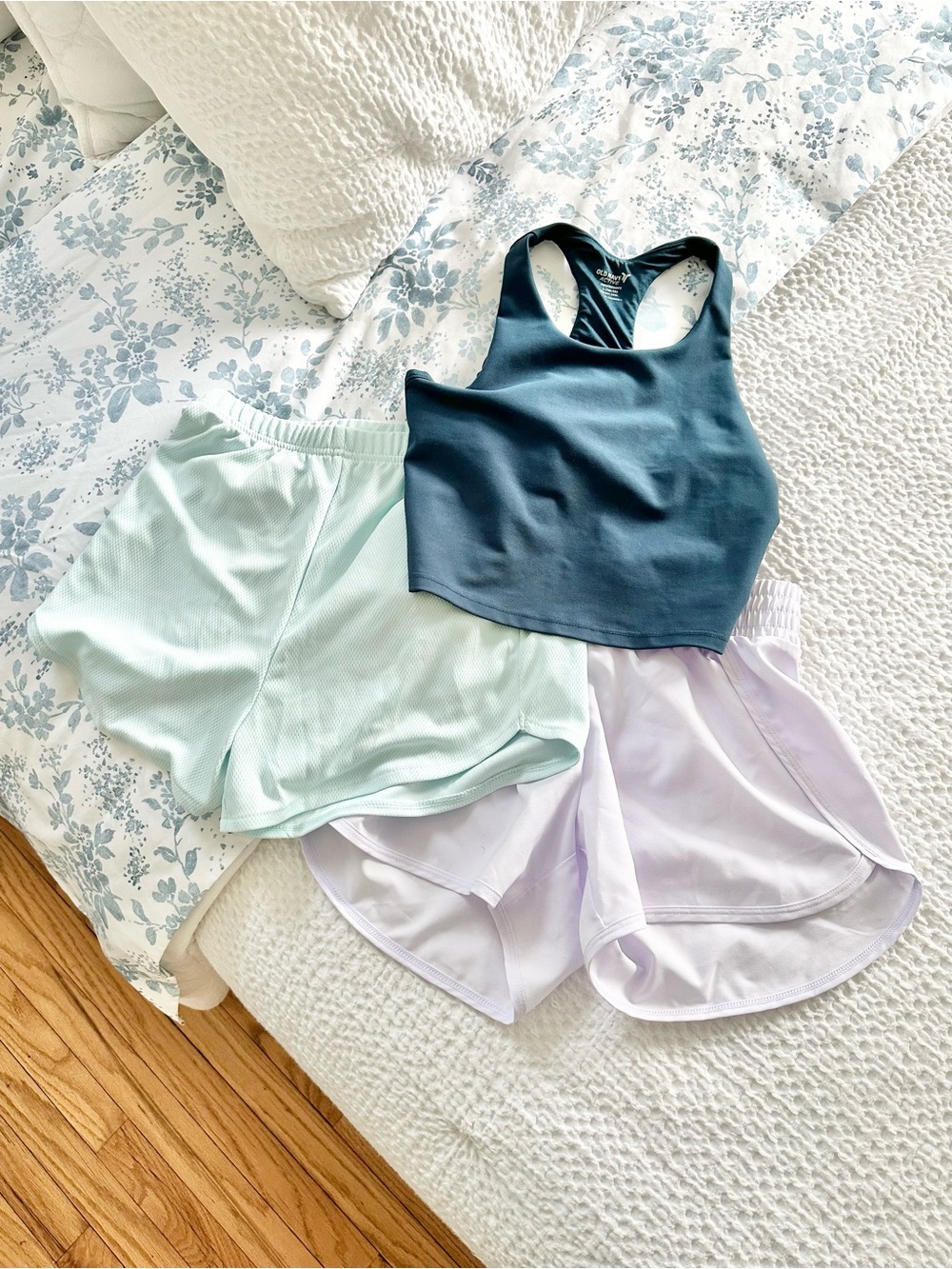 NWOT girls active BUNDLE🩵